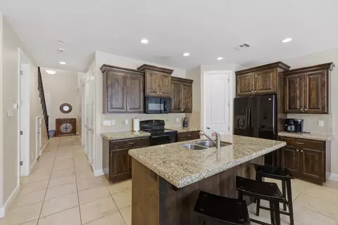 Entry Way - 4149 E Torrey Pines Dr, Washington, UT 84780 photo 1 of 3