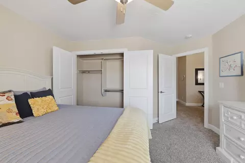 Bedroom - 4149 E Torrey Pines Dr, Washington, UT 84780 photo 5 of 9