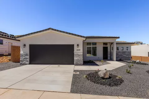 2223 W 380 S, Hurricane, UT 84737