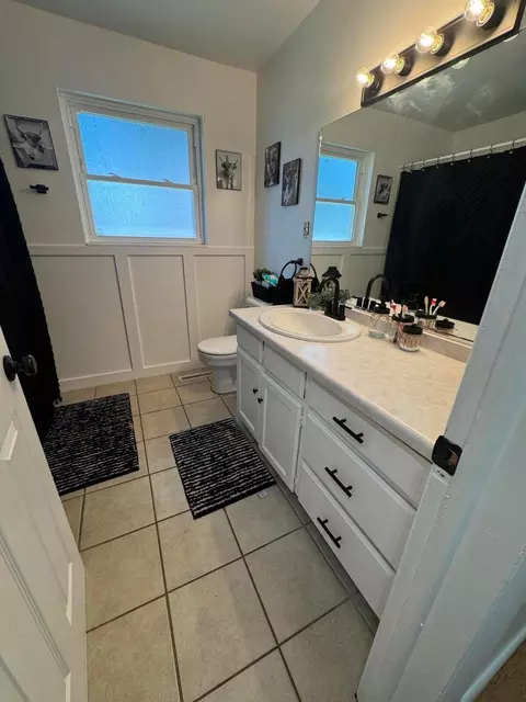 Bath - 455 N 100 E, Beaver, UT 84713 photo 1 of 3