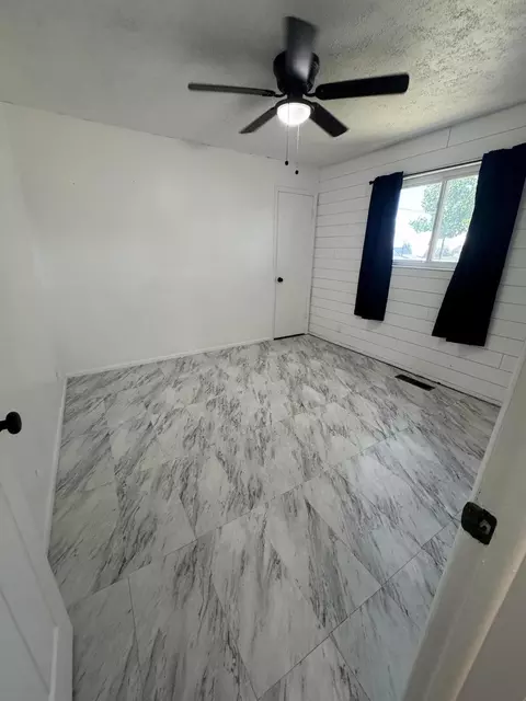 Bedroom - 455 N 100 E, Beaver, UT 84713 photo 3 of 5