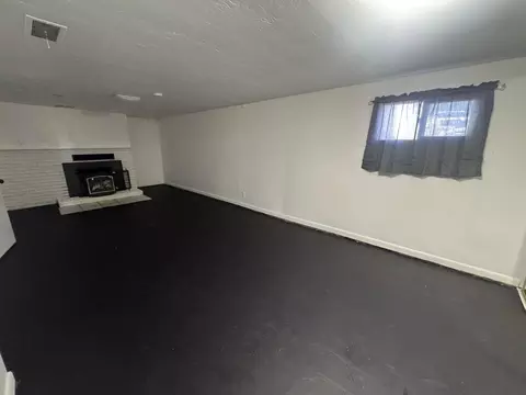 Living - 455 N 100 E, Beaver, UT 84713 photo 5 of 7