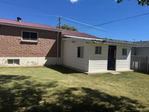 Exterior - 455 N 100 E, Beaver, UT 84713 photo 7 of 9