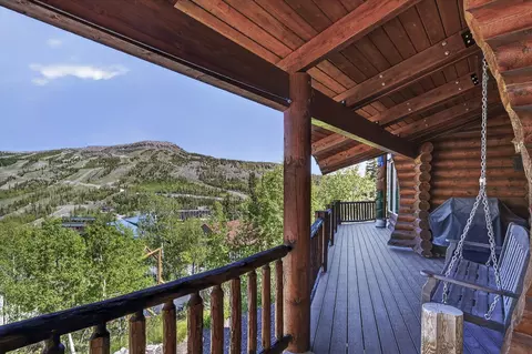 Exterior - 438 W Eagles Roost St, Brian Head, UT 84719 photo 2 of 16