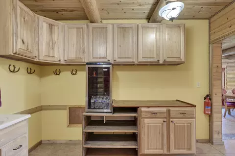 Kitchen - 438 W Eagles Roost St, Brian Head, UT 84719 photo 5 of 5