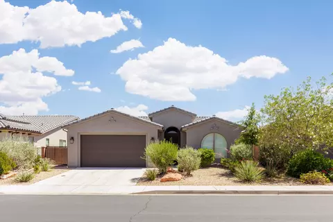 249 W Green Jade Dr, Washington, UT 84780