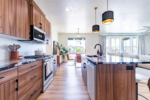 Kitchen - 4413 N Half Mile Rd, Cedar City, UT 84720 photo 6 of 6