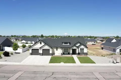 Exterior - 4413 N Half Mile Rd, Cedar City, UT 84720 photo 9 of 9