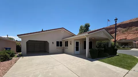 1050 W Red Hls #89, Washington, UT 84780
