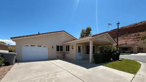 1050 W Red Hls #89, Washington, UT 84780