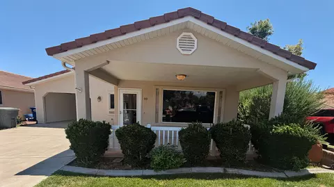 1050 W Red Hls #89, Washington, UT 84780