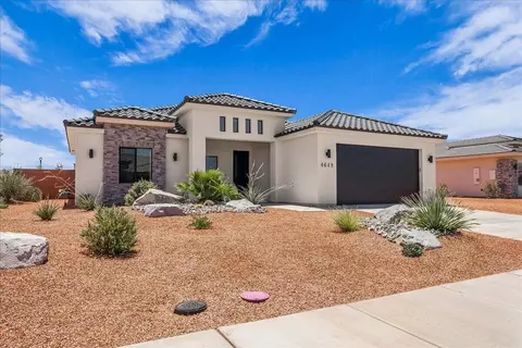 4649 W 3080 S, Hurricane, UT 84737