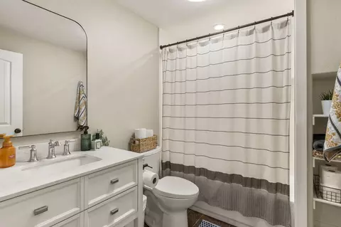 Bath - 2366 N 900 E, Cedar City, UT 84721 photo 3 of 3