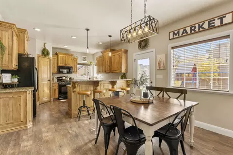 Dining - 2366 N 900 E, Cedar City, UT 84721 photo 1 of 1
