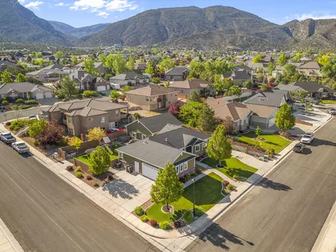 View/Area - 2366 N 900 E, Cedar City, UT 84721 photo 10 of 11
