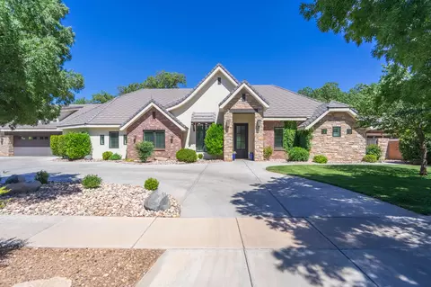 683 S 990 W, Hurricane, UT 84737