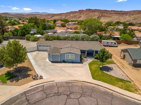 321 N 3420 W, Hurricane, UT 84737