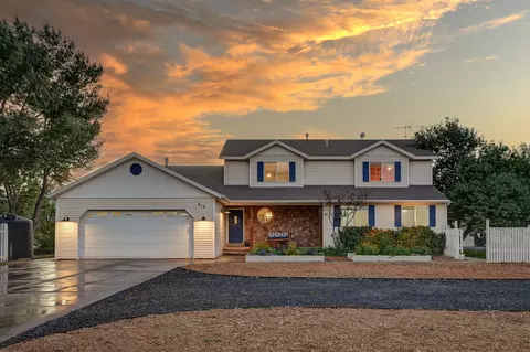 818 S 3430 E, New Harmony, UT 84757