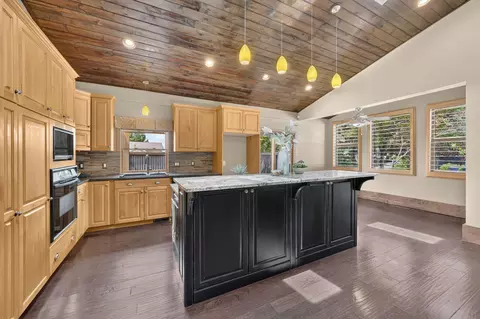 3200 E 3900 S, Holladay, UT 84124 photo 12