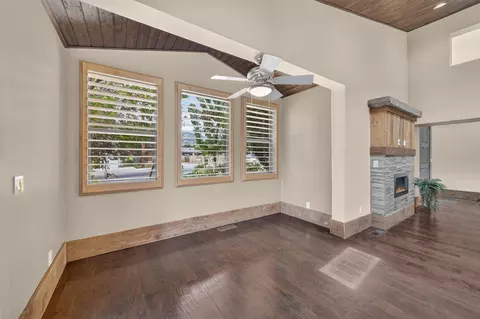 3200 E 3900 S, Holladay, UT 84124 photo 9