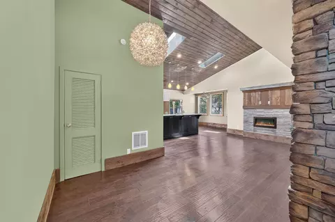 3200 E 3900 S, Holladay, UT 84124 photo 5