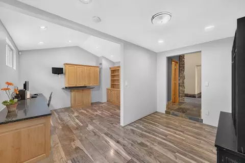 3200 E 3900 S, Holladay, UT 84124 photo 22
