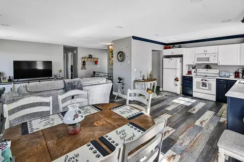230 N 300 E, Bicknell, UT 84715 photo 7