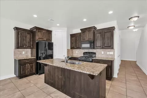 4209 E Torrey Pines Dr, Washington, UT 84780 photo 7