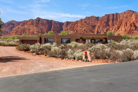 1100 W Kokopelli Way, Ivins, UT 84738