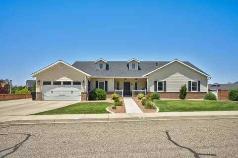 420 S Mesa Hills Dr, Cedar City, UT 84720