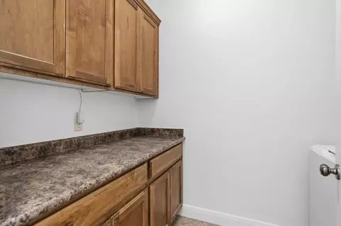 988 E Silver Falls Dr, Washington, UT 84780 photo 14