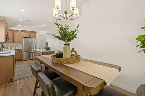 Dining - 504 E Telegraph St # 14, Washington, UT 84780 photo 2 of 2
