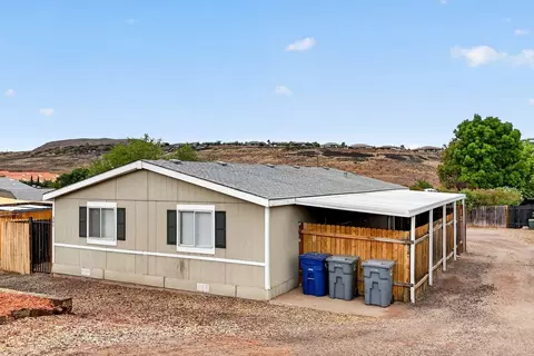340 E Telegraph St, Washington, UT 84780