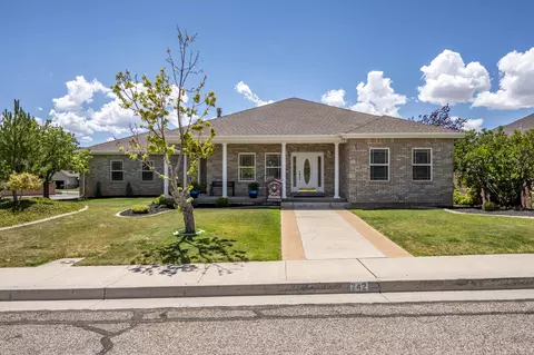 242 S Marble Canyon Dr, Cedar City, UT 84720