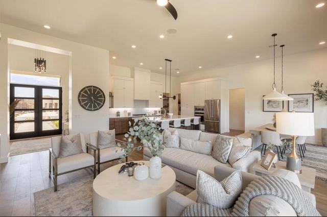 1335 W Shinnecock Cir, Saint George, UT 84770