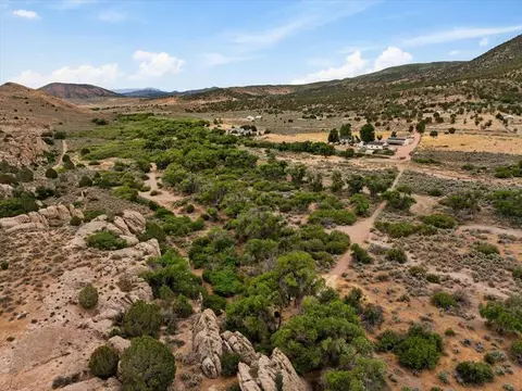 View/Area - 3272 W Old Highway 120, Enterprise, UT 84725 photo 6 of 9