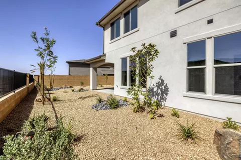 Exterior - 1356 N Rustico Dr, Washington, UT 84780 photo 6 of 10