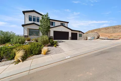 81 E 740 N, La Verkin, UT 84745
