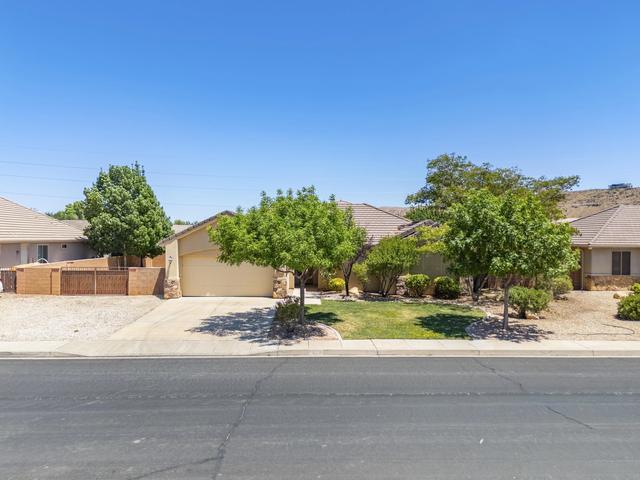 1873 S 30 W, Washington, UT 84780
