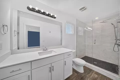 Bath - 662 W Koins Way, Bluffdale, UT 84065 photo 2 of 3
