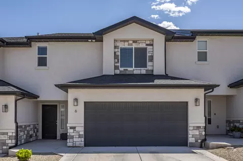 668 E Fiddlers Canyon Dr #6, Cedar City, UT 84721