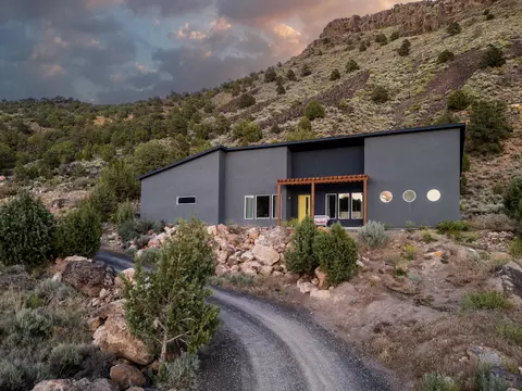 Exterior - 153 S Stagecoach Dr, Brookside, UT 84782 photo 2 of 8