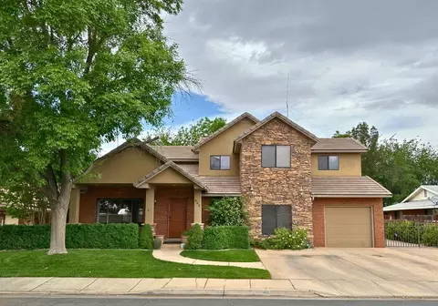 892 S Cambridge Dr, Saint George, UT 84770