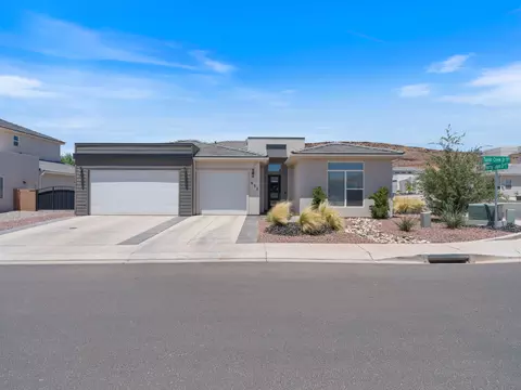 632 S Taylor Creek Dr, Washington, UT 84780