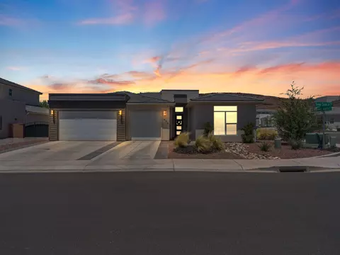 632 S Taylor Creek Dr, Washington, UT 84780