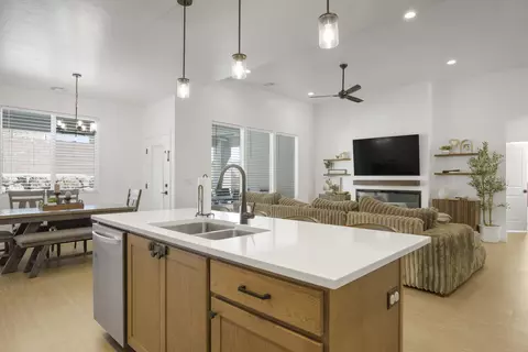 2891 E Chapman Cir, Washington, UT 84780 photo 7
