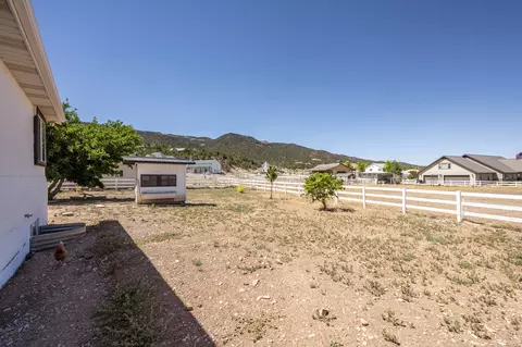 Exterior - 865 W Old Highway 91, Parowan, UT 84761 photo 12 of 16
