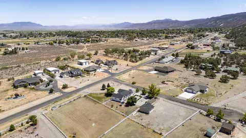 View/Area - 865 W Old Highway 91, Parowan, UT 84761 photo 11 of 11