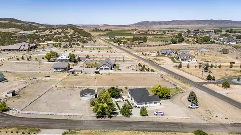 View/Area - 865 W Old Highway 91, Parowan, UT 84761 photo 10 of 11