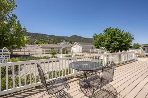 Exterior - 865 W Old Highway 91, Parowan, UT 84761 photo 7 of 16